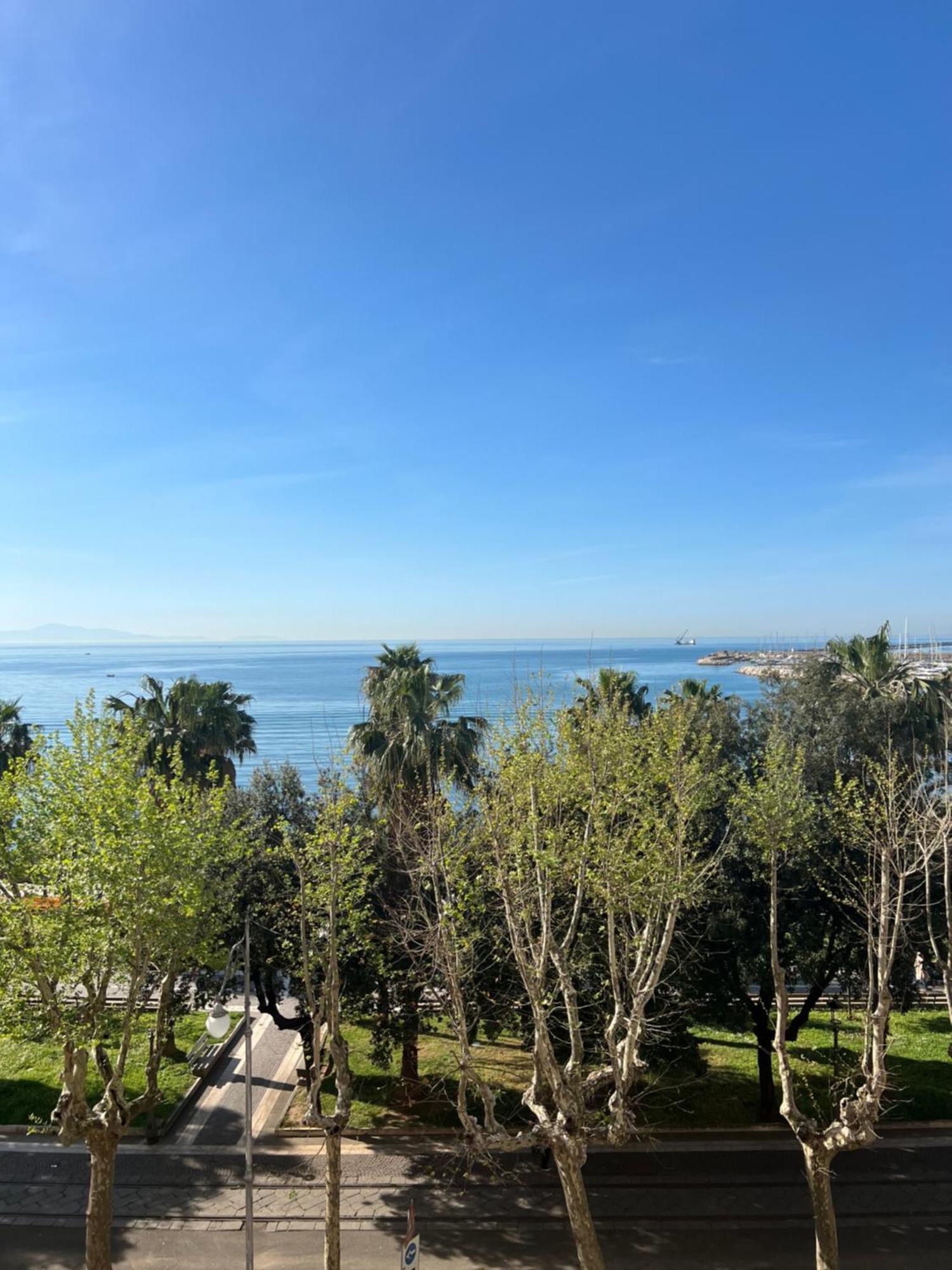 Blue Sea View Apartment Salerno Exterior foto
