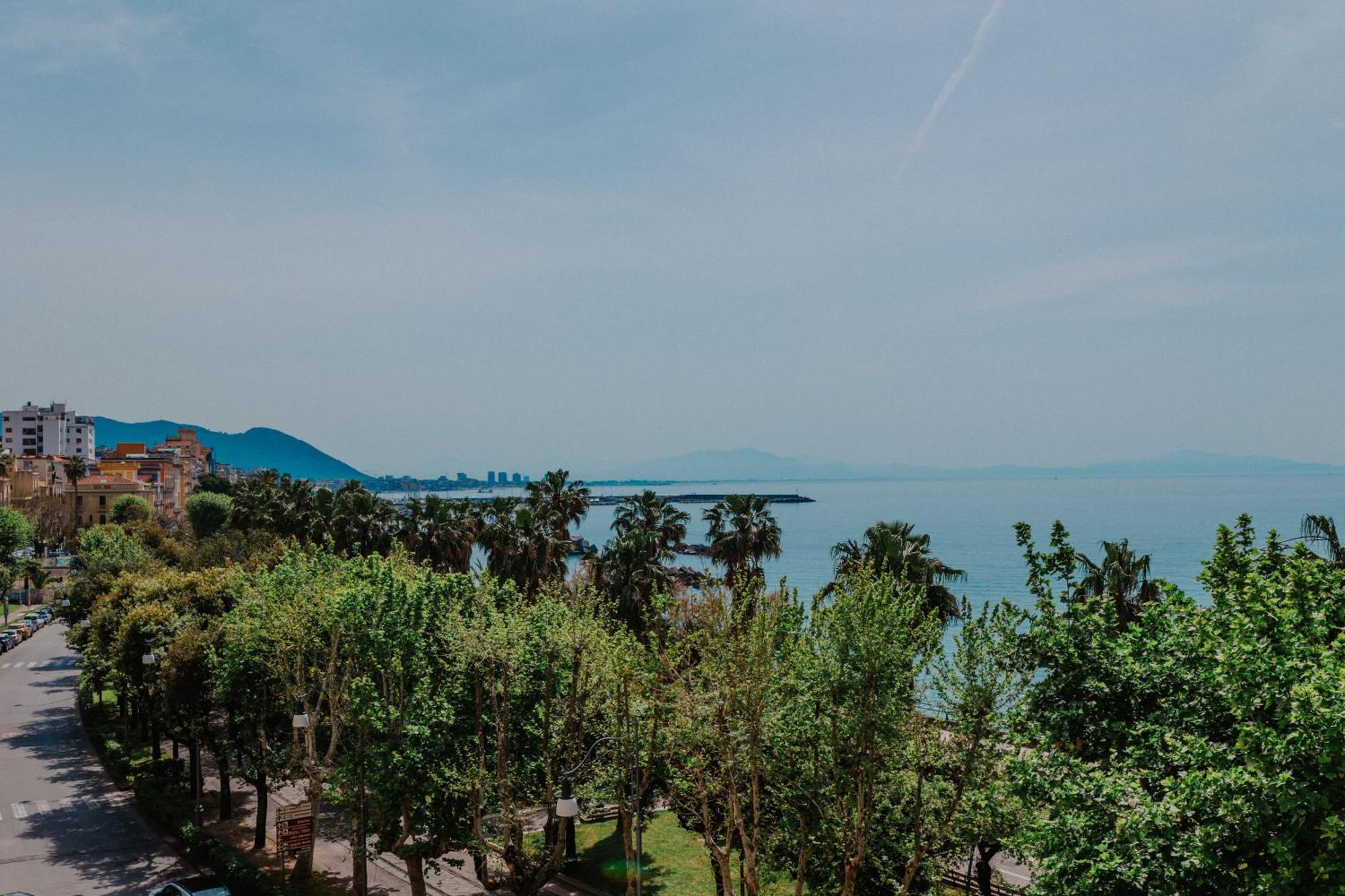 Blue Sea View Apartment Salerno Exterior foto
